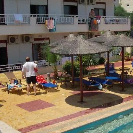Medousa Aparthotel 3*