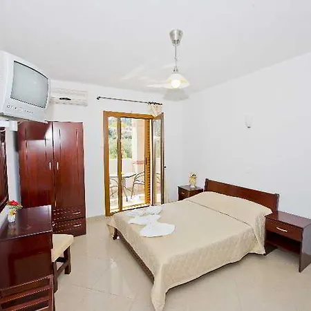 Apart Otel Medousa Kriopigi