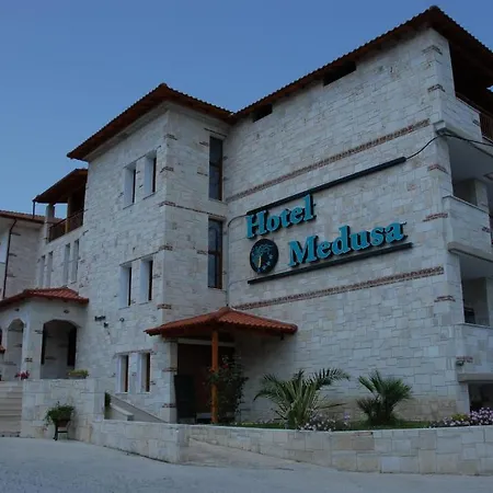 Aparthotel Medousa 3*
