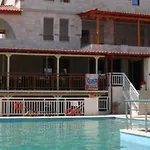 Aparthotel Medousa Kriopigi