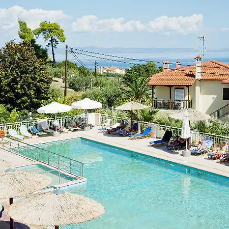 Medousa Apartahotel