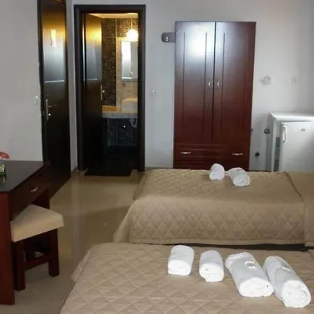 Medousa Aparthotel Kriopigi