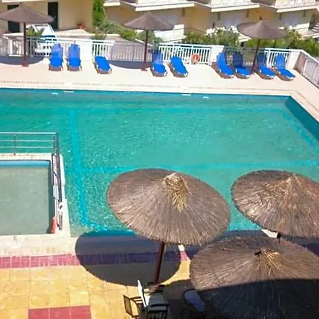 Medousa Apartahotel Kriopigi