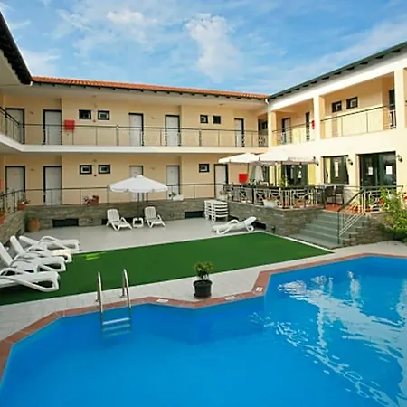 Medousa Apartahotel Kriopigi