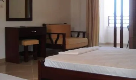 アパートホテル Medousa