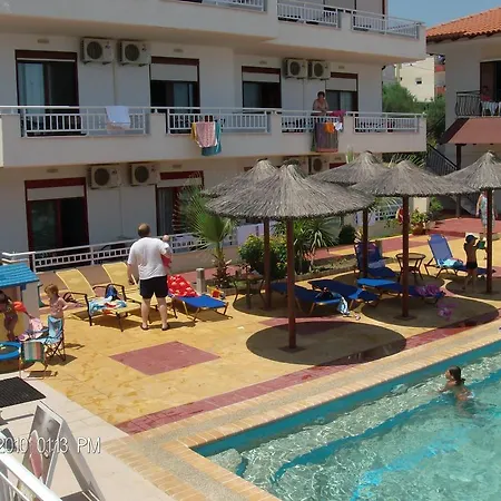 Medousa アパートホテル