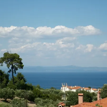 Medousa アパートホテル