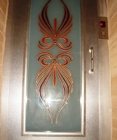 Medousa アパートホテル