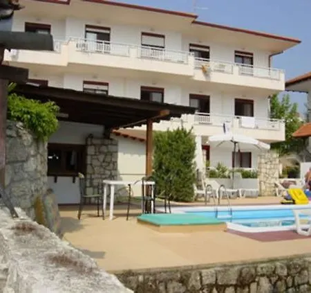 Medousa 3* Κρυοπηγή